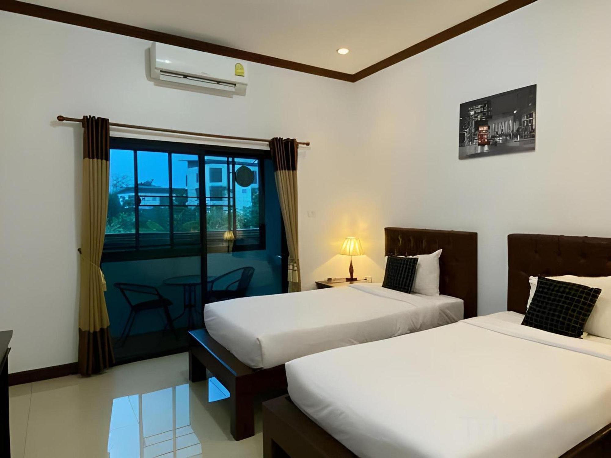 Vaccinated Staff -Capital O 727 Be One Resort Chiang Rai Exterior foto