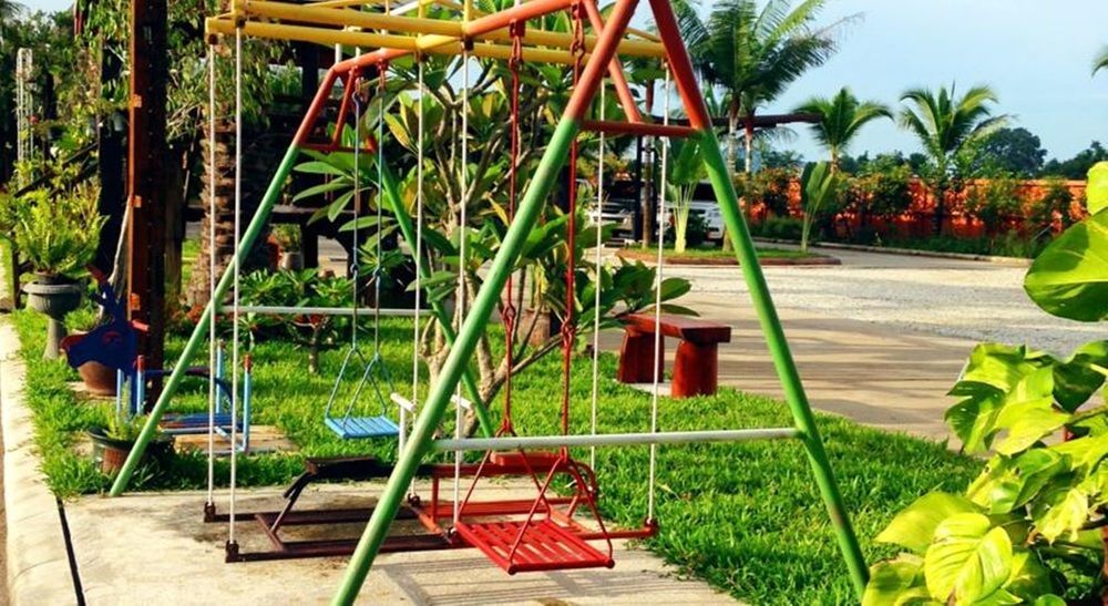 Vaccinated Staff -Capital O 727 Be One Resort Chiang Rai Exterior foto